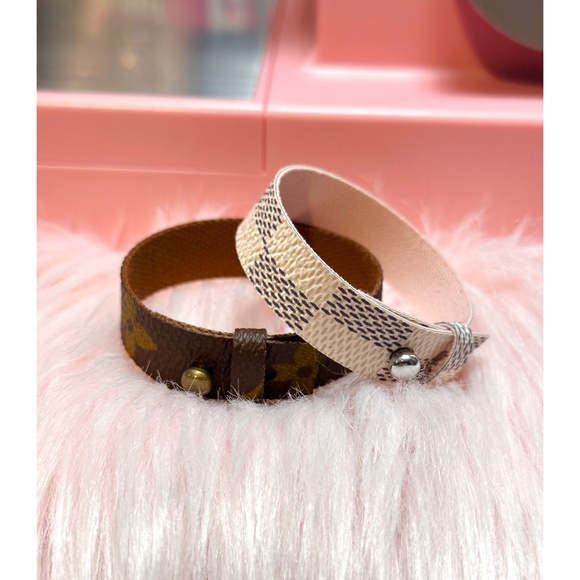 🤍LV Bracelet🤍 - Picture 4 of 6